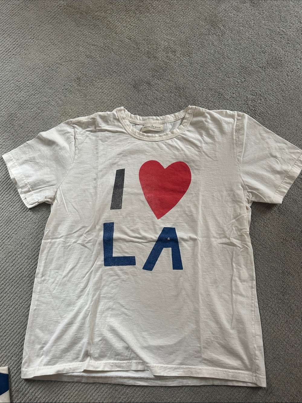 imogene + willie White 'I ♥ LA' Graphic Teeo oversized